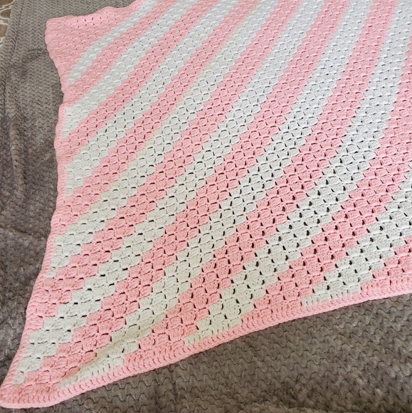 Handcrafted Crochet Baby Afghan - Picture 10 of 13